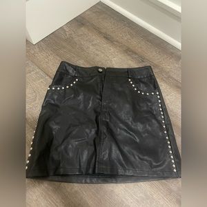 Leather skirt